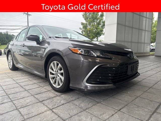 2021 Toyota Camry LE AWD photo