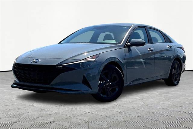 2021 Hyundai Elantra SEL FWD photo