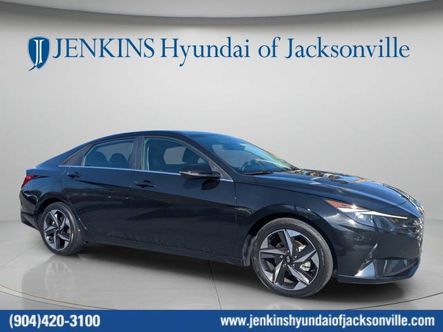 2022 Hyundai Elantra SEL FWD photo