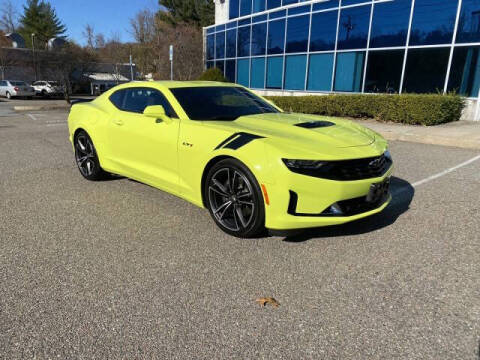 2021 Chevrolet Camaro LT1 RWD photo