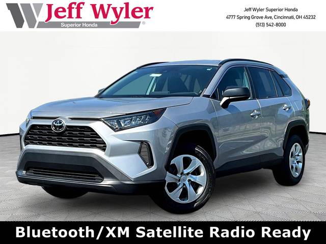 2021 Toyota RAV4 LE AWD photo