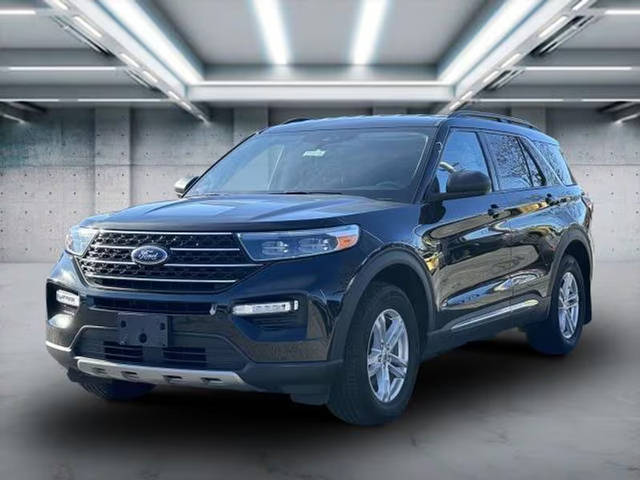 2021 Ford Explorer XLT 4WD photo