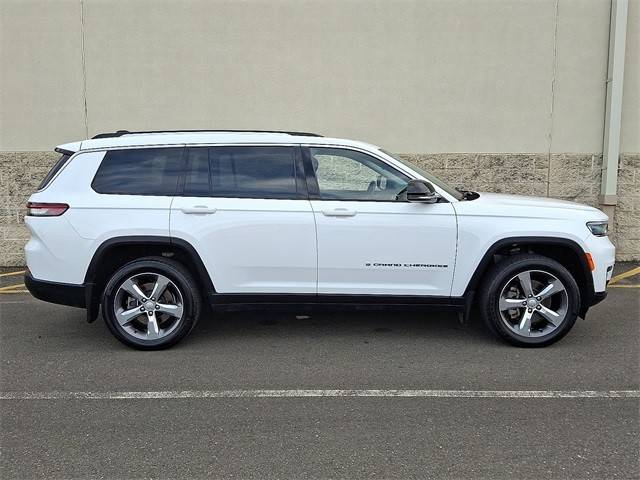 2021 Jeep Grand Cherokee L Limited 4WD photo