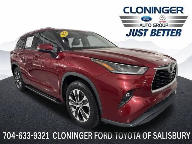 2021 Toyota Highlander XLE FWD photo