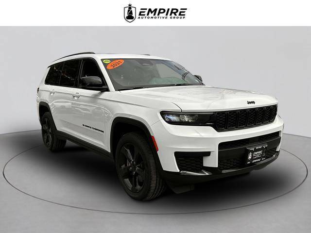 2021 Jeep Grand Cherokee L Altitude 4WD photo