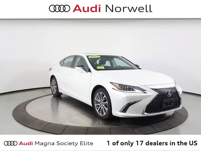 2021 Lexus ES ES 300h FWD photo