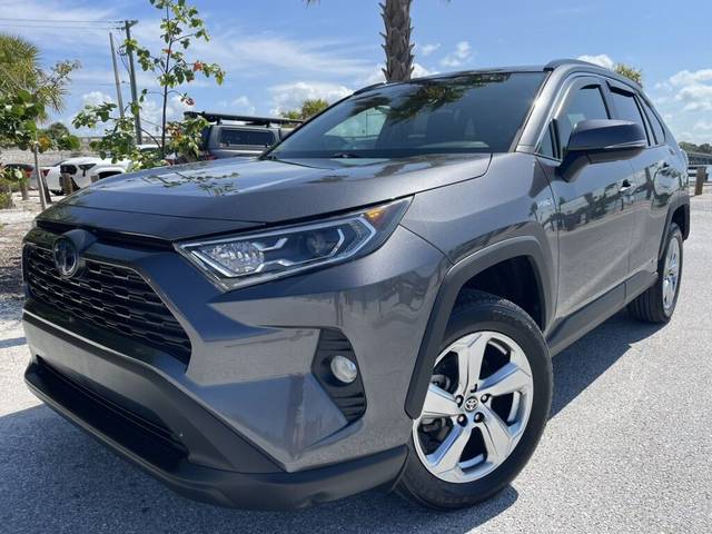 2021 Toyota RAV4 Hybrid XLE Premium AWD photo