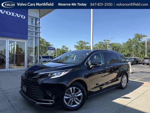 2021 Toyota Sienna Limited AWD photo