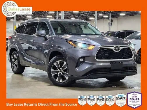2021 Toyota Highlander XLE FWD photo