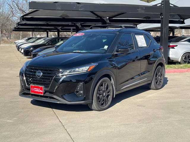 2021 Nissan Kicks SR FWD photo