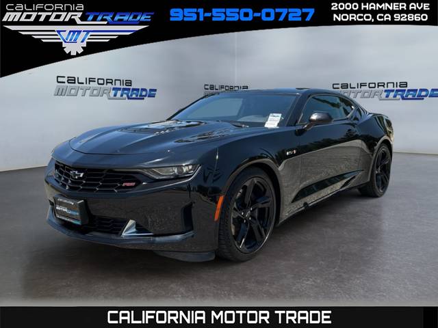 2021 Chevrolet Camaro LT1 RWD photo