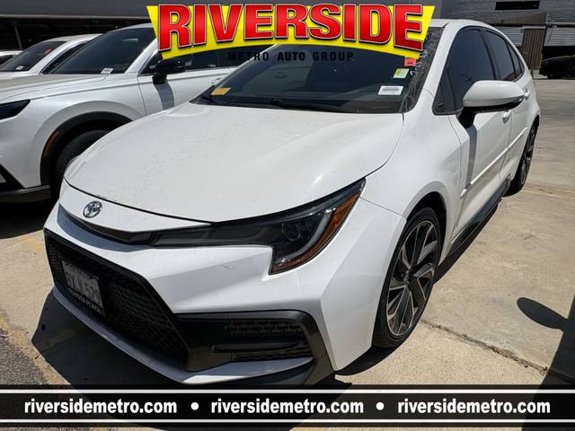 2022 Toyota Corolla SE FWD photo