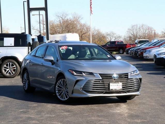 2021 Toyota Avalon Hybrid Limited FWD photo