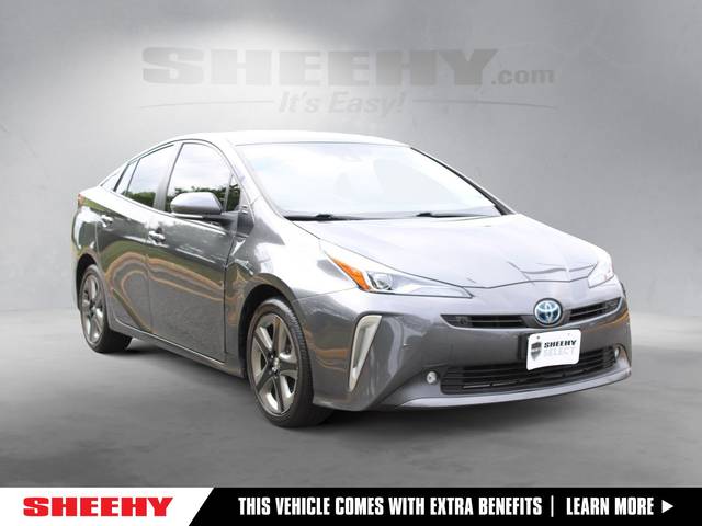 2022 Toyota Prius XLE FWD photo