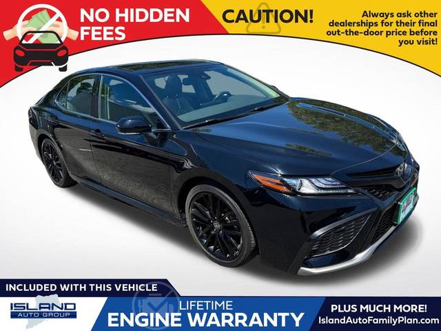 2021 Toyota Camry XSE FWD photo