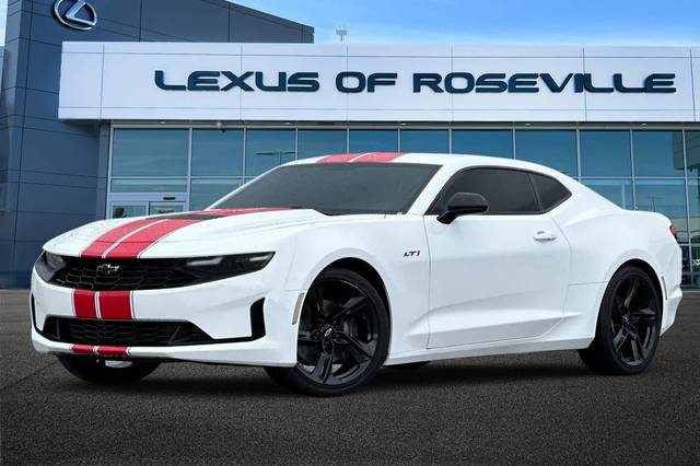 2021 Chevrolet Camaro LT1 RWD photo