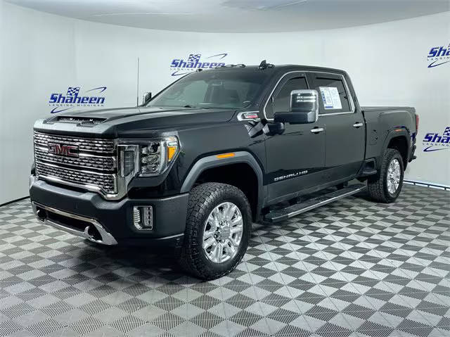 2021 GMC Sierra 2500HD Denali 4WD photo