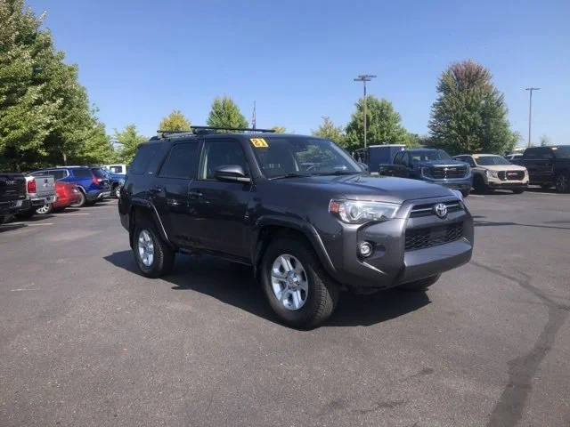 2021 Toyota 4Runner SR5 RWD photo