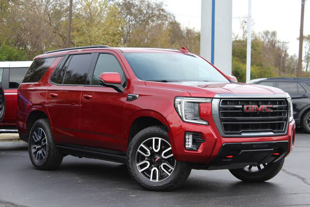 2021 GMC Yukon AT4 4WD photo