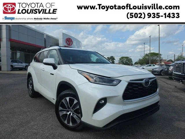2021 Toyota Highlander Hybrid XLE AWD photo