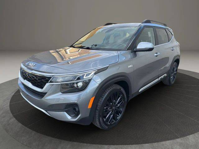 2022 Kia Seltos Nightfall AWD photo