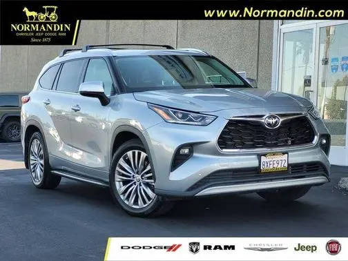 2021 Toyota Highlander Platinum AWD photo