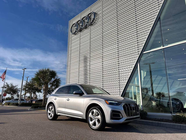 2021 Audi Q5 Premium Plus AWD photo