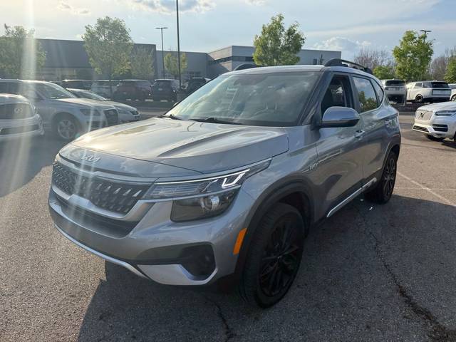 2022 Kia Seltos Nightfall AWD photo
