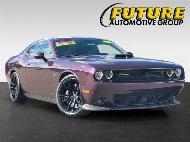 2021 Dodge Challenger R/T Scat Pack RWD photo