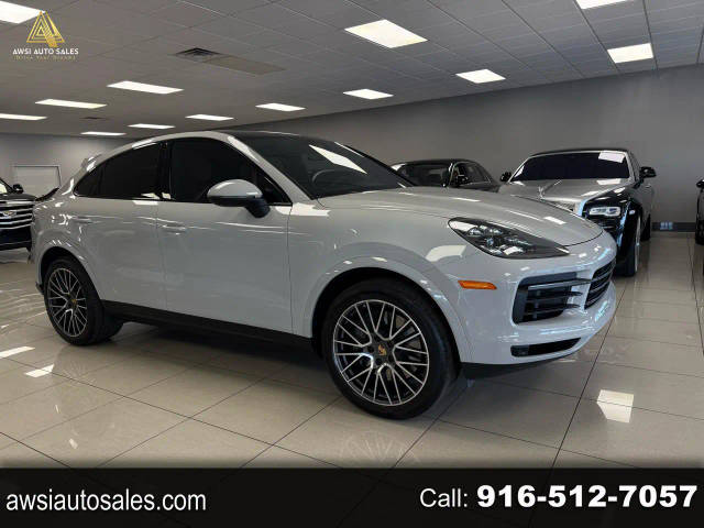 2021 Porsche Cayenne Coupe S AWD photo
