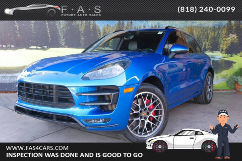 2015 Porsche Macan Turbo AWD photo