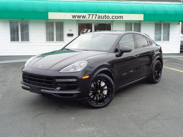 2021 Porsche Cayenne Coupe Turbo AWD photo