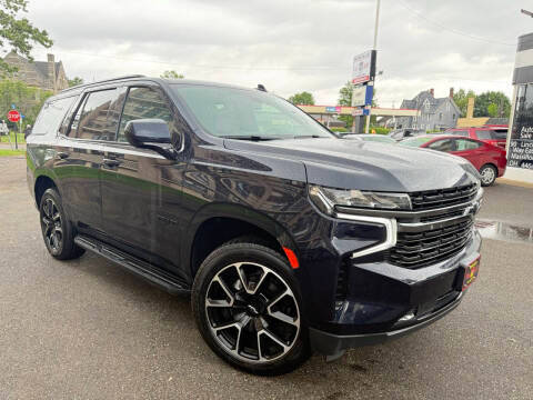2021 Chevrolet Tahoe RST 4WD photo