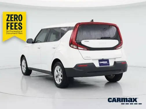 2022 Kia Soul LX FWD photo