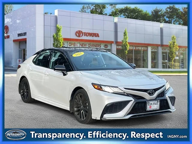 2021 Toyota Camry XSE AWD photo