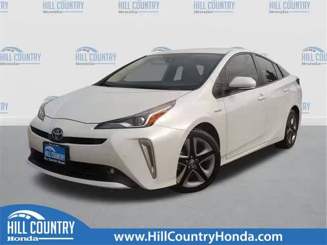 2022 Toyota Prius XLE FWD photo