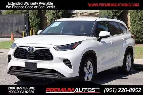 2021 Toyota Highlander L FWD photo