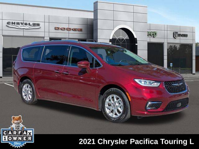 2021 Chrysler Pacifica Minivan Touring L FWD photo