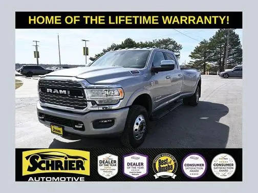 2022 Ram 3500 Limited 4WD photo