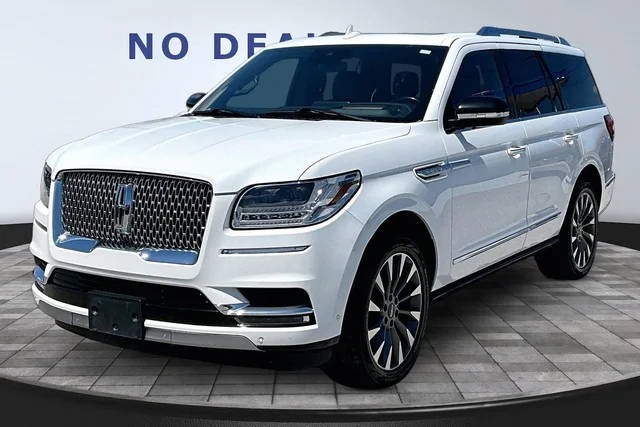 2021 Lincoln Navigator Reserve 4WD photo
