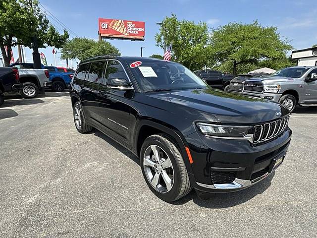 2021 Jeep Grand Cherokee L Limited RWD photo