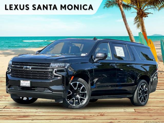 2021 Chevrolet Suburban RST 4WD photo