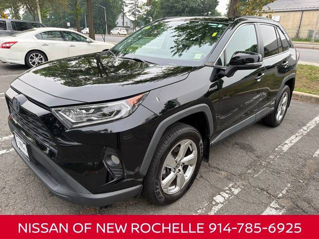 2021 Toyota RAV4 Hybrid XLE Premium AWD photo