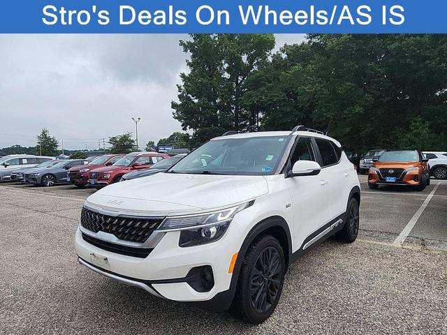 2022 Kia Seltos Nightfall AWD photo