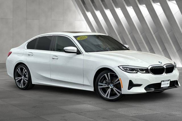 2021 BMW 3 Series 330i RWD photo