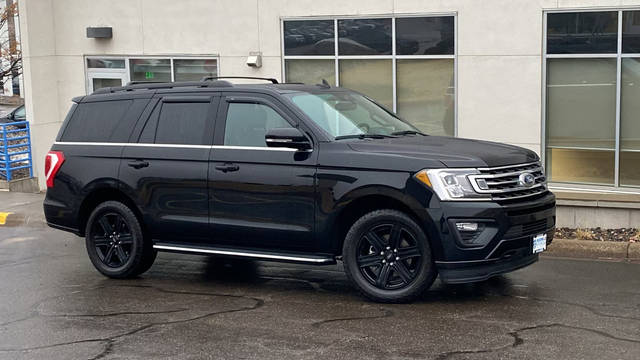 2021 Ford Expedition XLT 4WD photo
