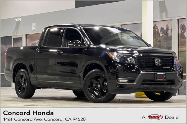 2021 Honda Ridgeline Black Edition AWD photo