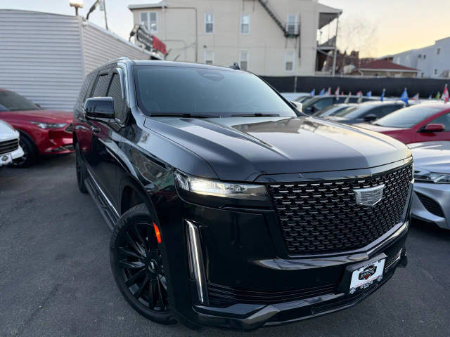 2021 Cadillac Escalade ESV Premium Luxury 4WD photo