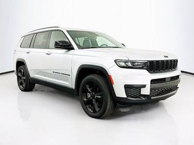 2021 Jeep Grand Cherokee L Altitude 4WD photo