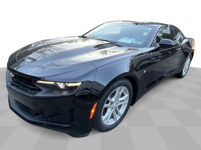 2021 Chevrolet Camaro 1LS RWD photo